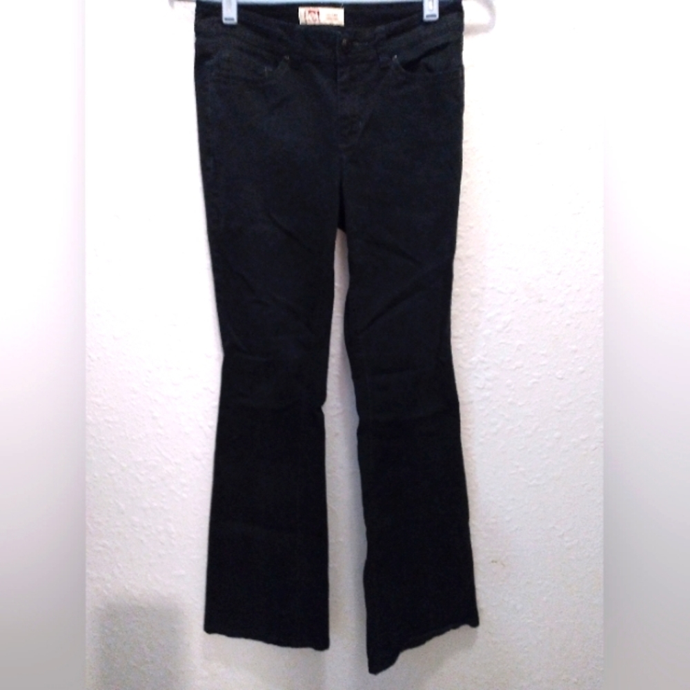 LEI Women's Black Flare & Wide Leg Jeans